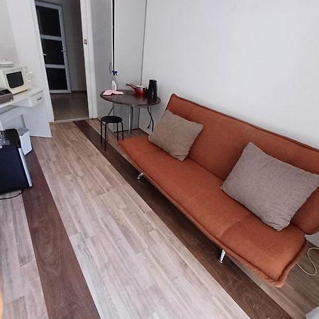 Villa Vamus Vendeg- Es Rendezvenyhaz Vámosszabadi Екстериор снимка