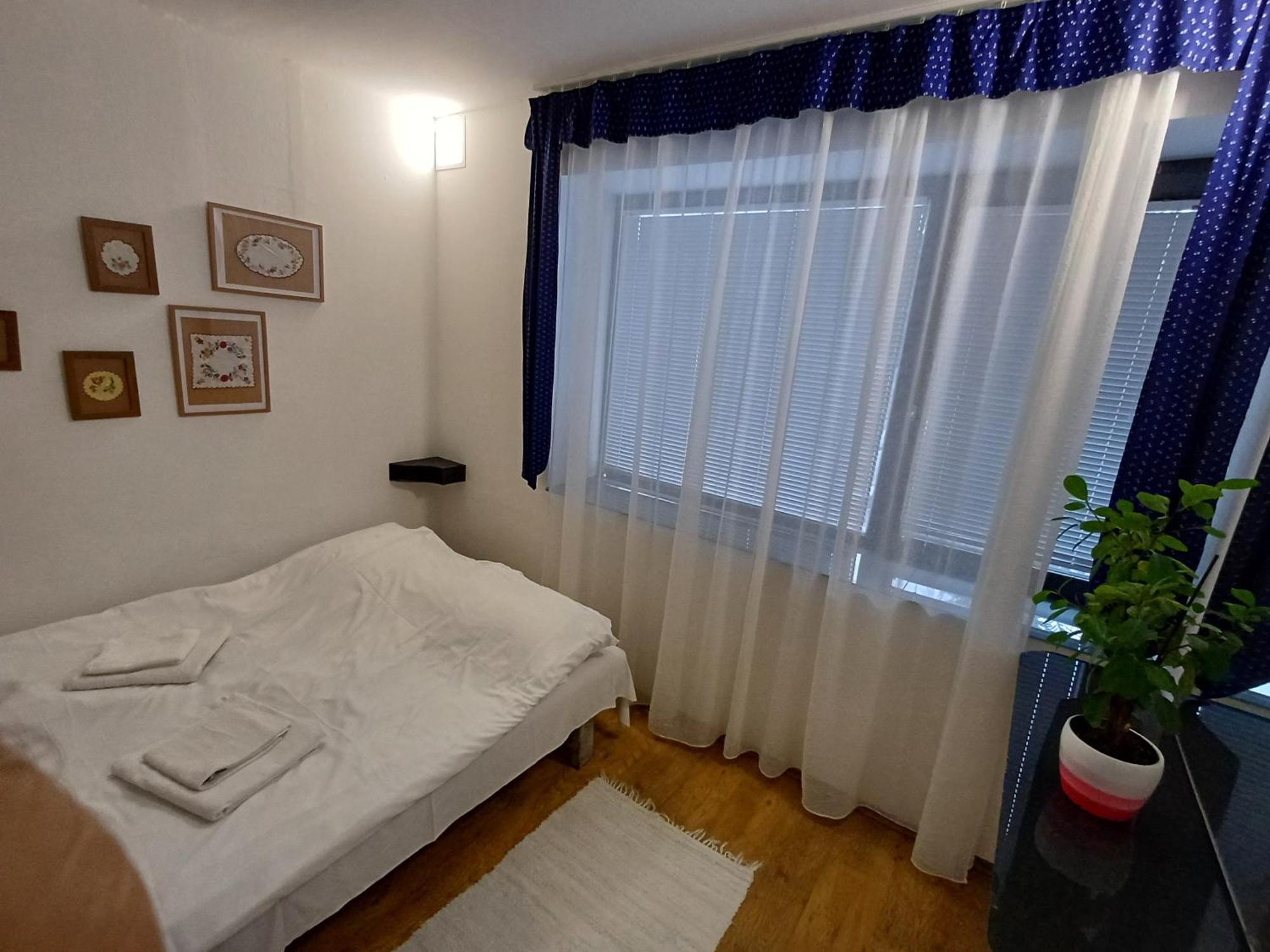 Villa Vamus Vendeg- Es Rendezvenyhaz Vámosszabadi Екстериор снимка
