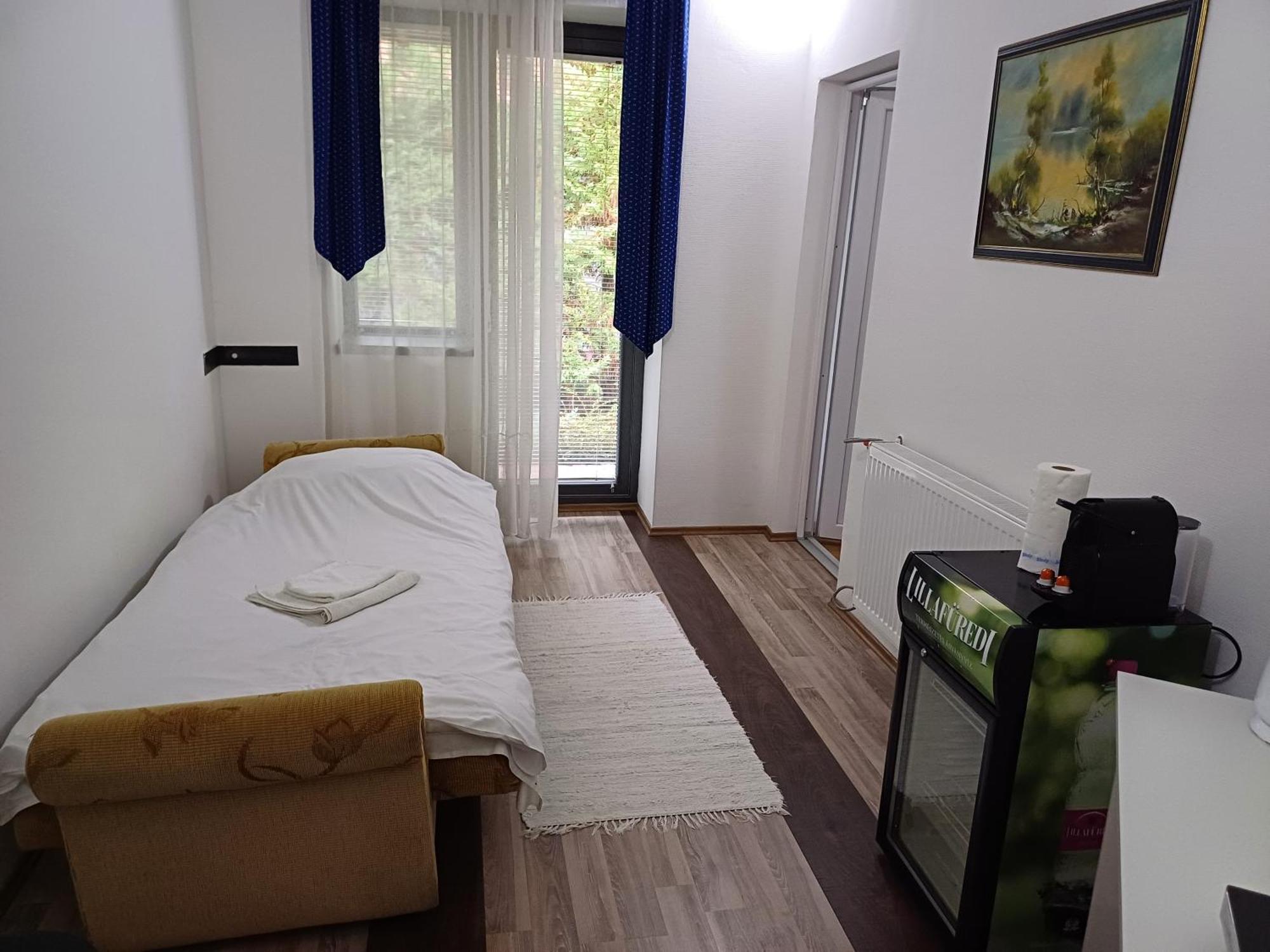 Villa Vamus Vendeg- Es Rendezvenyhaz Vámosszabadi Екстериор снимка