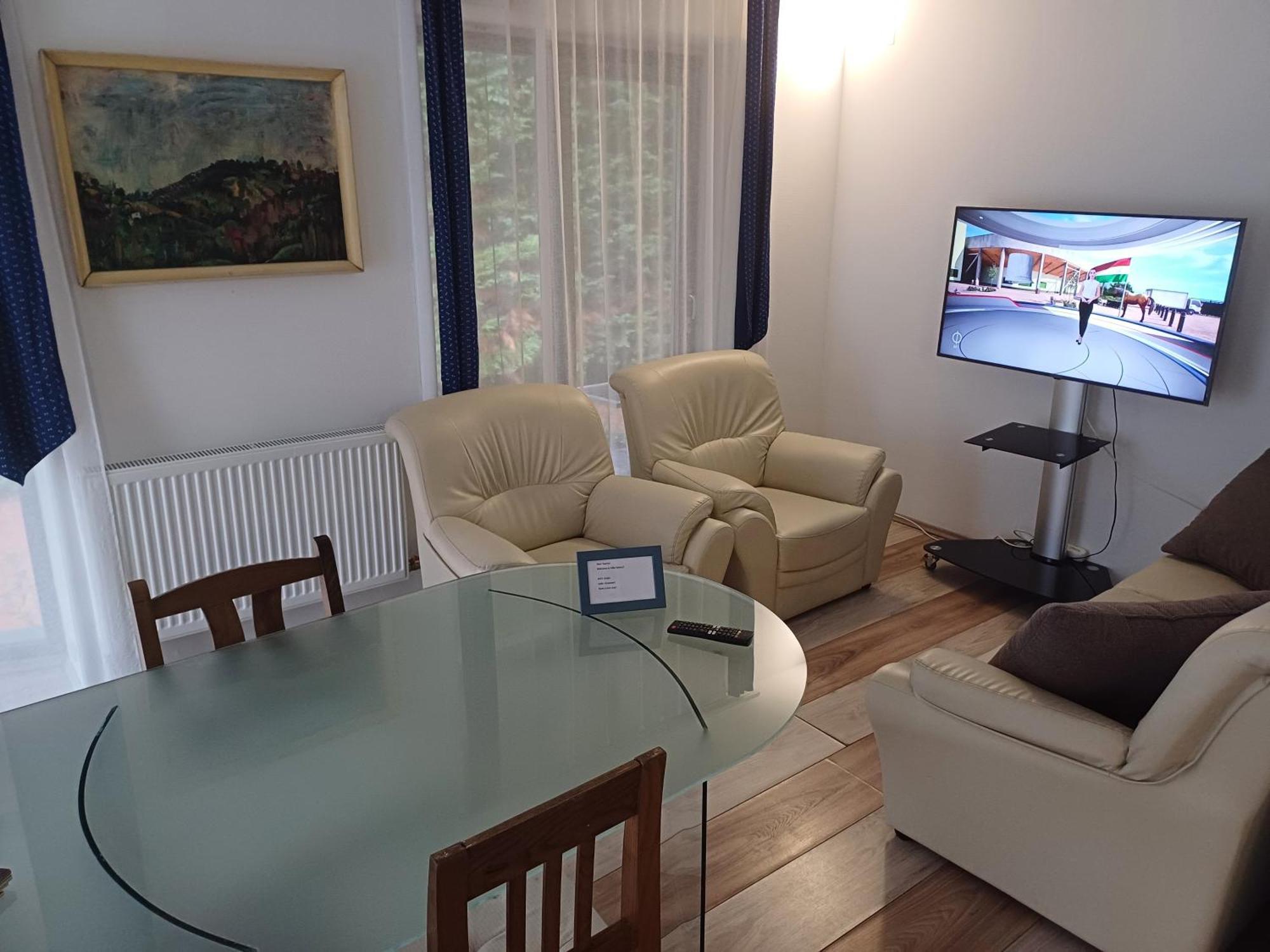 Villa Vamus Vendeg- Es Rendezvenyhaz Vámosszabadi Екстериор снимка