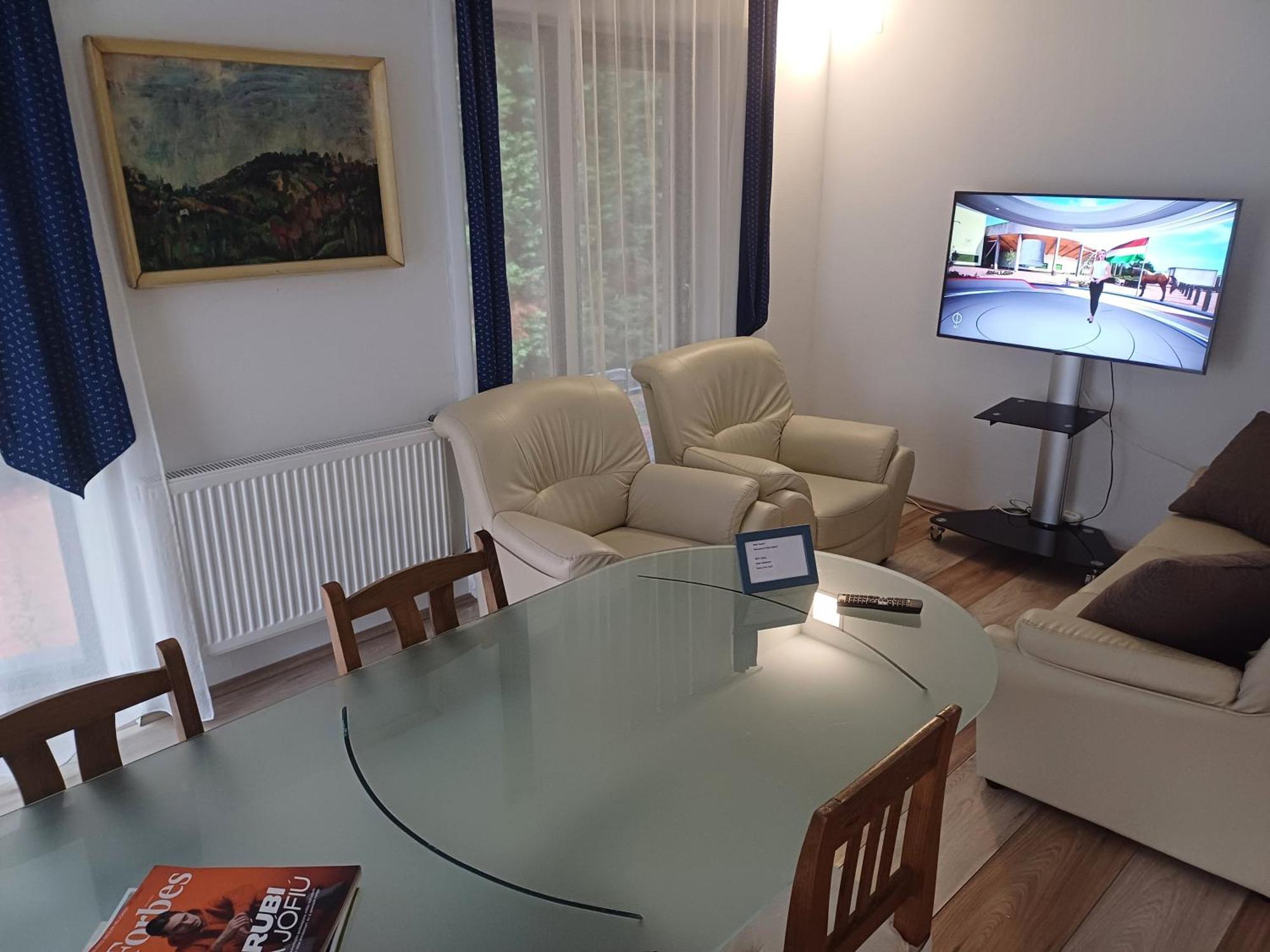 Villa Vamus Vendeg- Es Rendezvenyhaz Vámosszabadi Екстериор снимка